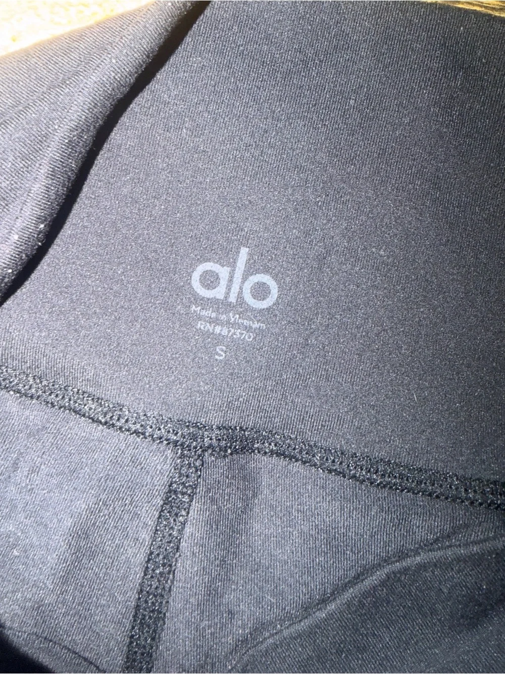 Alo High-Waist Black Cargo Bike Shorts